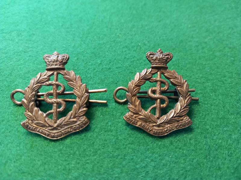 VICTORIAN ROYAL ARMY MEDICAL CORPS COLLAR INSIGNIA / A PAIR