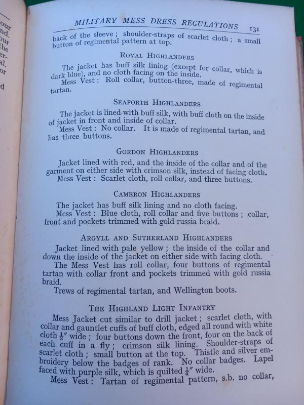 MILITARY TAILORS REFERENCE BOOK SUPERB.