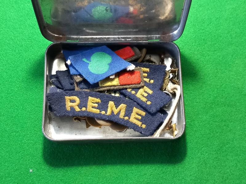 R.E.M.E INSIGNIA LOT -TIME CAPSULE