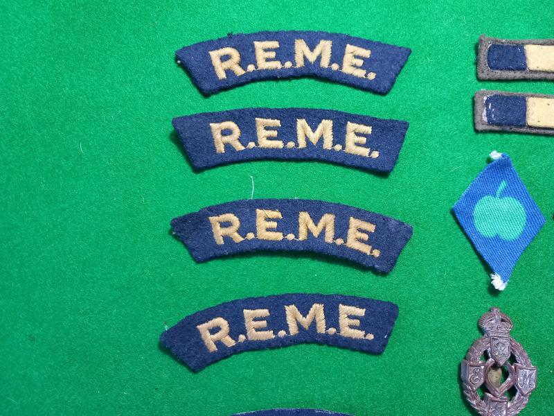 R.E.M.E INSIGNIA LOT -TIME CAPSULE