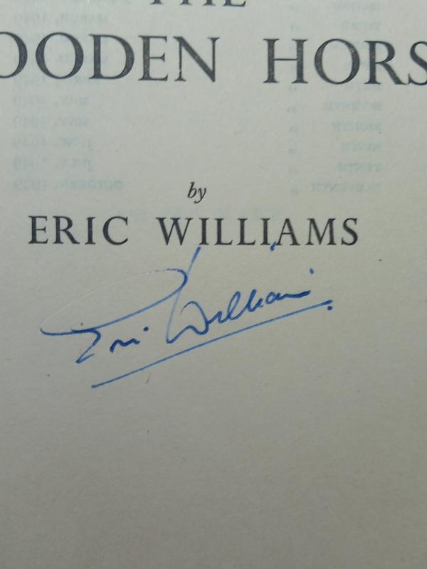THE WOODEN HORSE BOOK ERIC WILLIAMS SIGNED COPY
