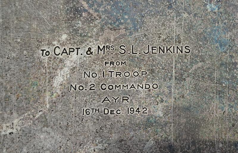 2 COMMANDO OFFICERS WEDDING TRAY 1942