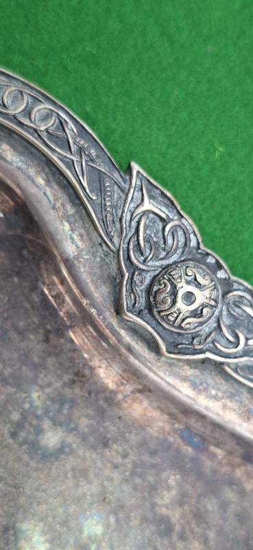 2 COMMANDO OFFICERS WEDDING TRAY 1942