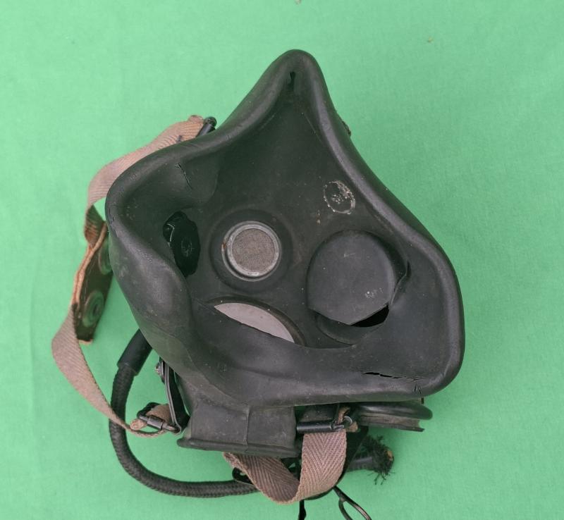 R.A.F ` H ` TYPE OXYGEN MASK