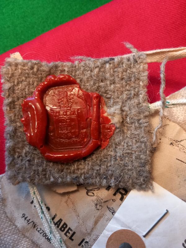 BRITISH ARMY SEALED PATTERN RAILWAY SIGNAL FLAG