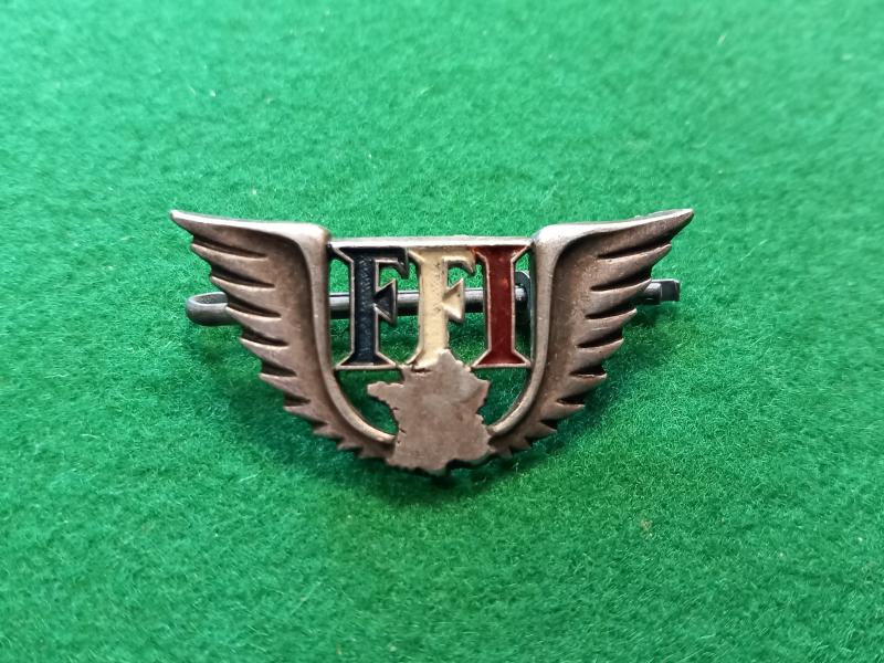 FREE FRENCH RESISTANCE BADGE